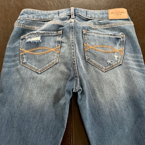 Abercrombie & Fitch jeans - Picture 4 of 4